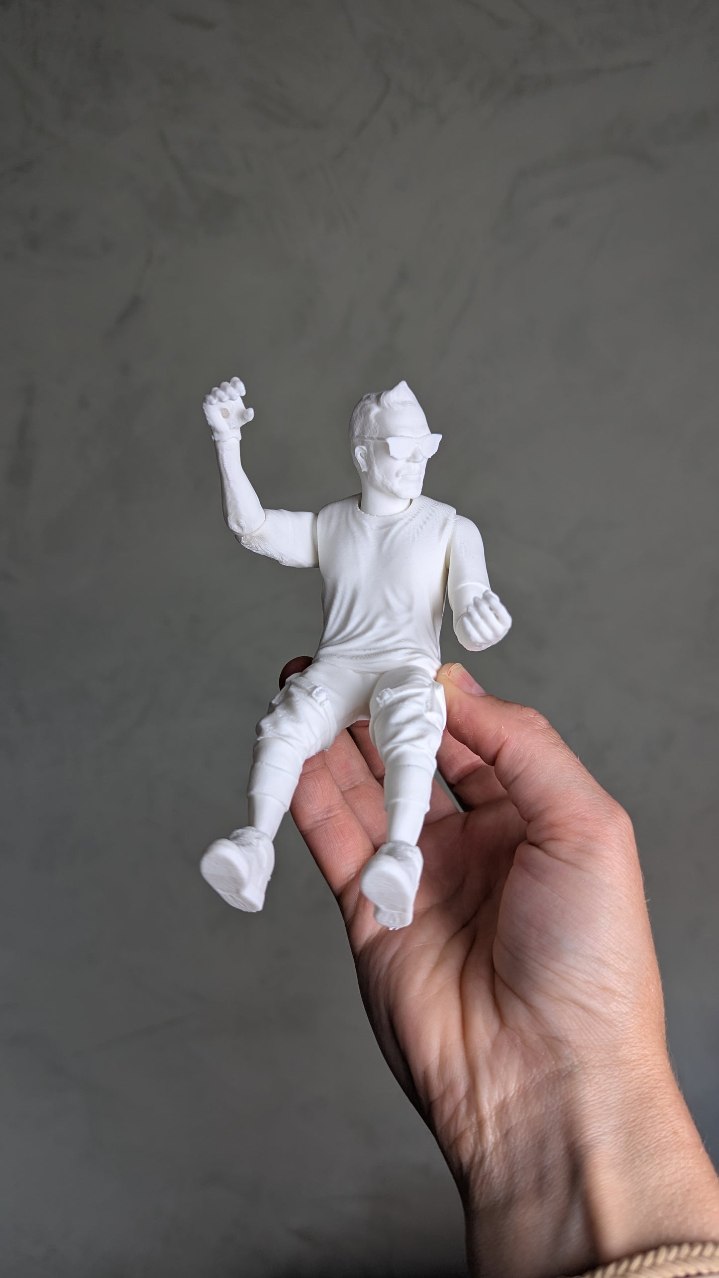 Male RC Driver Figure 1:10 scale Crawler - 'Pete' Knight Customs official 3D Print