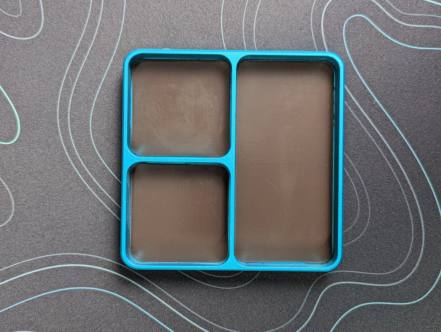 Magnetic Screw Tray, by The RC Girl