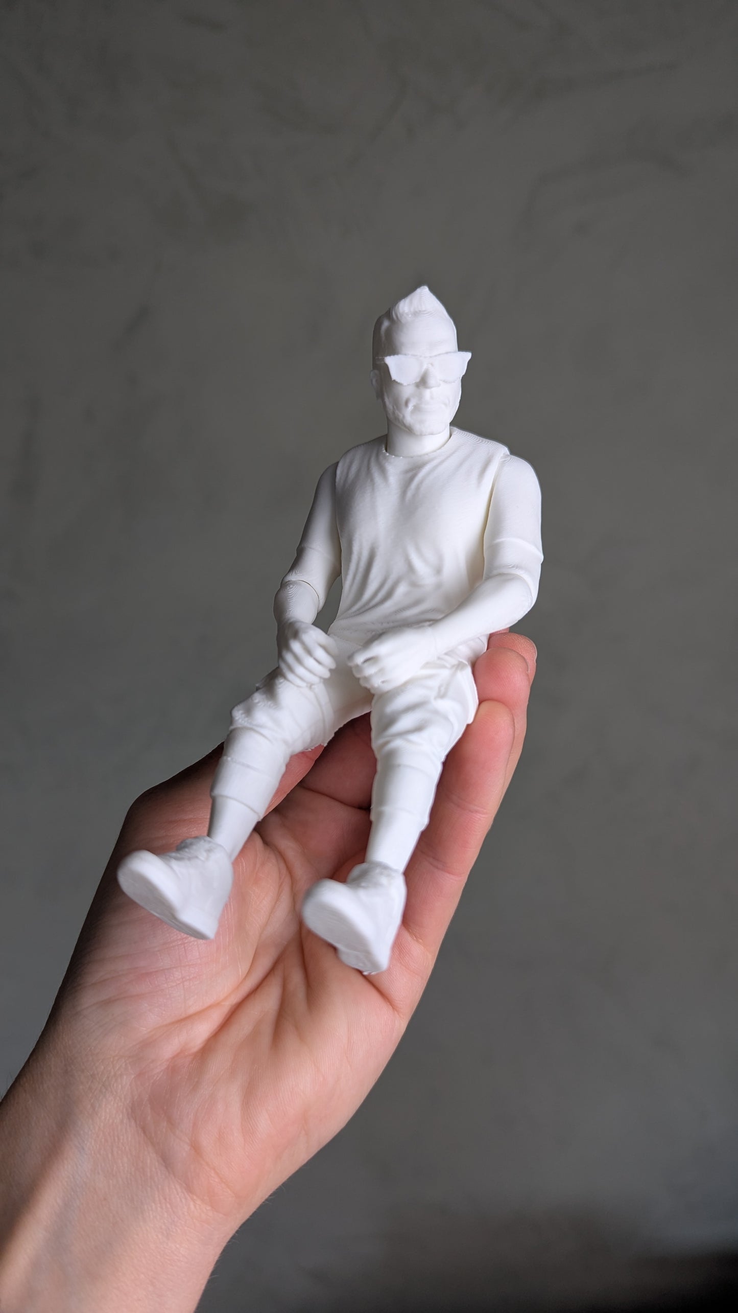 Male RC Driver Figure 1:10 scale Crawler - 'Pete' Knight Customs official 3D Print